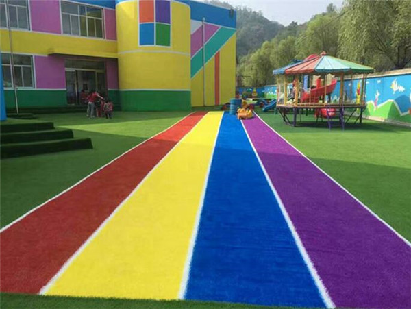 幼兒園<a href=http://m.yingdedao.com target=_blank class=infotextkey>塑膠跑道</a>