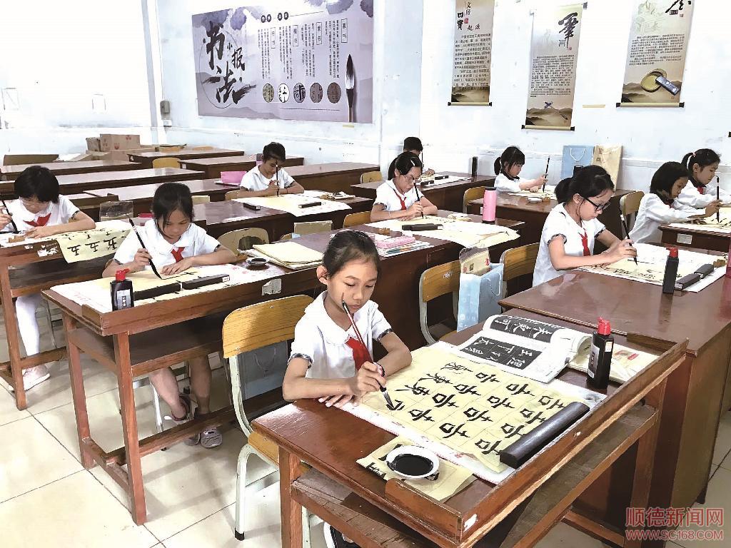 黨建引領(lǐng)，社團(tuán)活動(dòng)全員參與